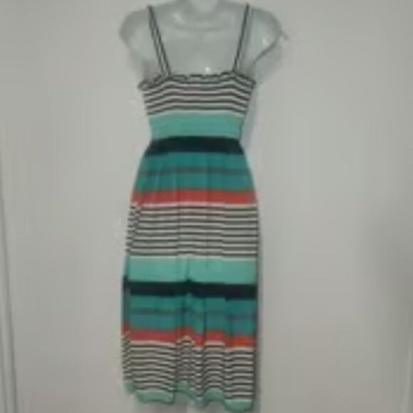 Romantic Sini ***stylish sleeveless dress in size XL - Picture 9 of 11